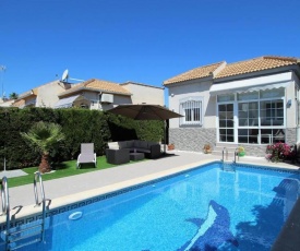 Einstein House, with private pool in Torrevieja, Costa Blanca