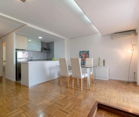 Very central and sunny apartment in Gran Via