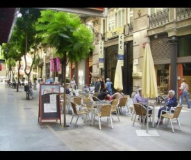 Apartamento Inmediaciones Plaza Ayuntamiento En El Centro Histórico De Valencia