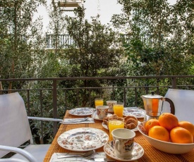 Apartment in the old town with terrace