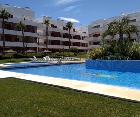 Apartment with pool and Jacuzzi