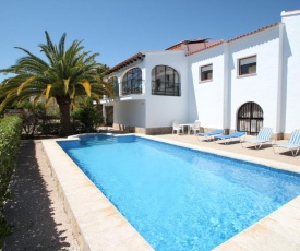 Sara - sea view villa with private pool in Calpe