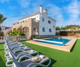 Villa Caleta - Plusholidays