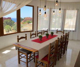 Large & comfortable villa MARINERA with swimming pool and seaview in Calpe