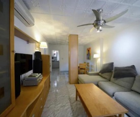 Comfortable Apartment close to Beach