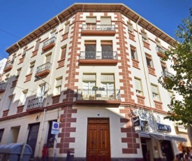 Historic apartment by Mercado Central