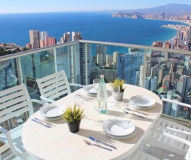 Benidorm High rise apartments - Sea Views - Torre Lugano