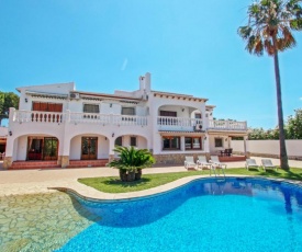 Ana y Paco - pretty holiday property with private pool in Benissa