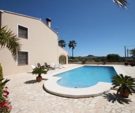 Finca Cantares - holiday home with private swimming pool in Benissa