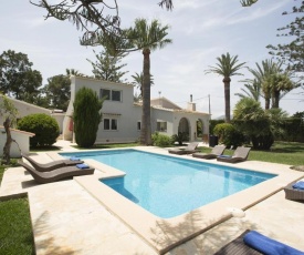 Denia Villa Sleeps 4 Pool Air Con WiFi