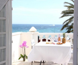 La Playa Blanca 4, Duquesa, Beach, Sea View, Pool, WiFi