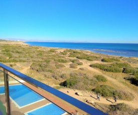 Luxury and Modern Beach Apartment with Sea Views