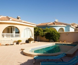 House in Quesada with swiming pool