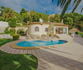 Alldo - hill side with private pool in Moraira