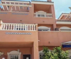 Three-Bedroom Holiday Home in Santa Pola