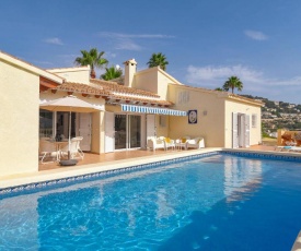 Cozy Villa in Moraira with Swimming Pool