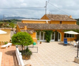 Finca Vicente - charming, Finca style holiday villa in Teulada