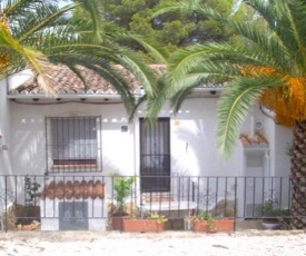 Moraira Park - charming cottage in Moraira