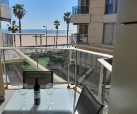 APARTAMENT-PRIMERA LINEA PLAYA PATACONA