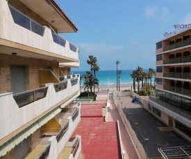 Urbanización Bahía Mar con piscina