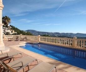 Mimo - sea view villa with private pool in Moraira-Teulada