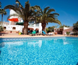 Holiday Home Los Almendros